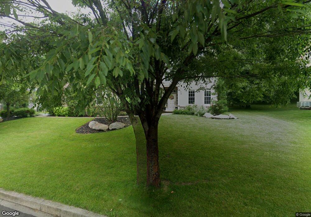 552 Churchill Ln, Allentown, PA 18106 - photo 1