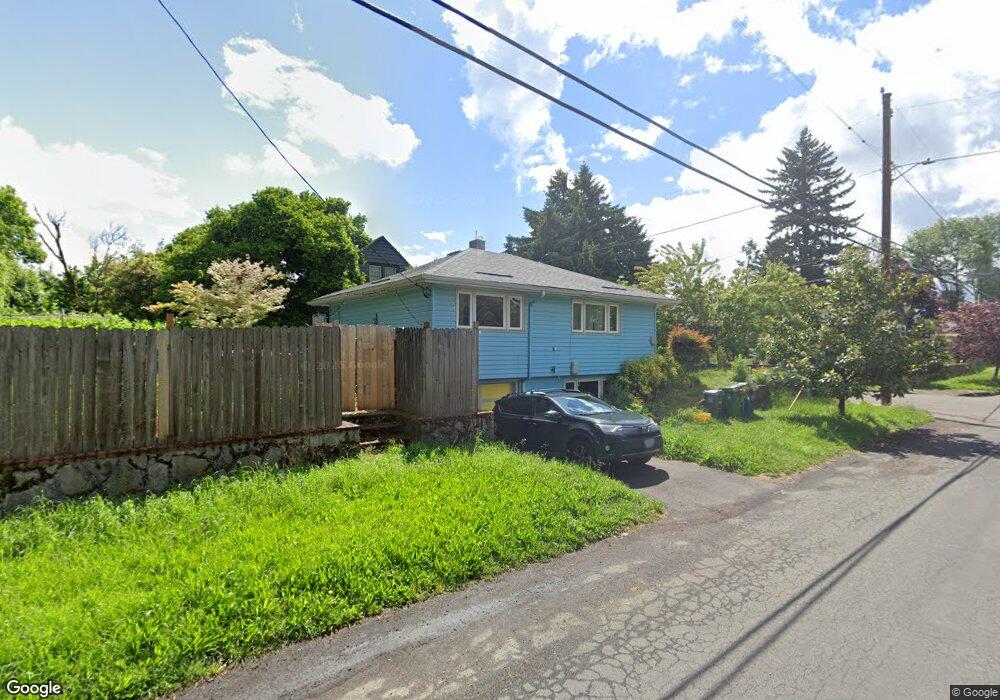 1267 N Watts St, Portland, OR 97217 - photo 1