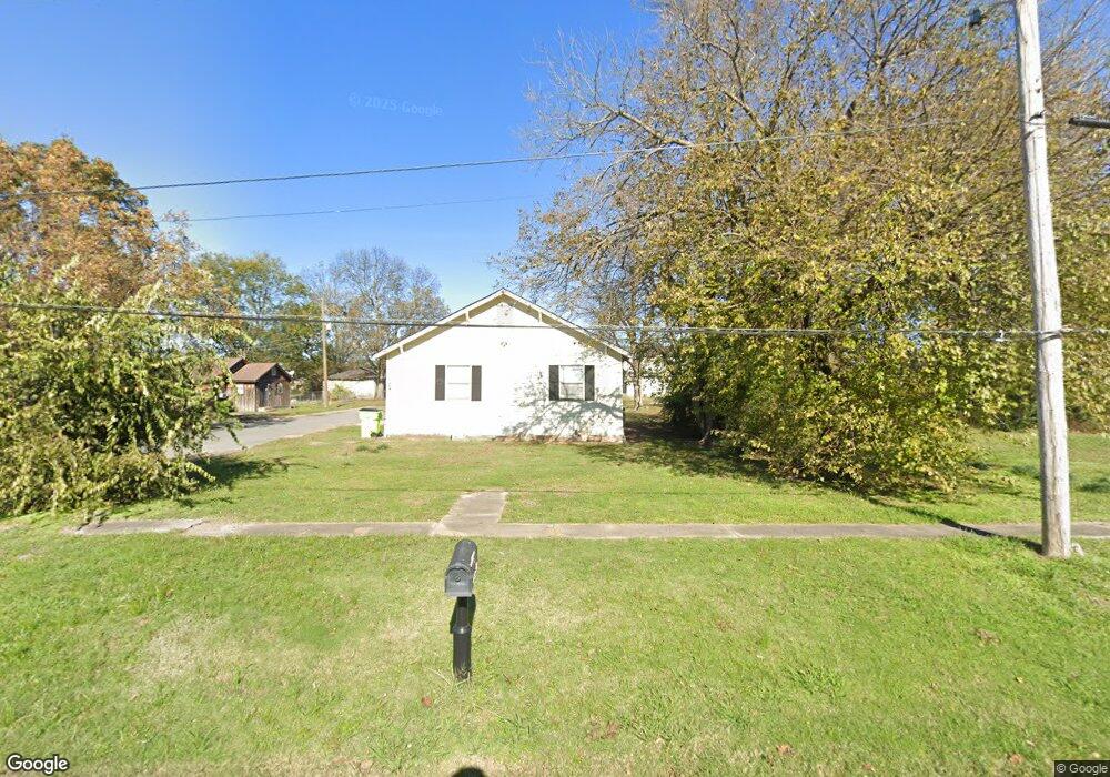 620 W Jefferson St, Stuttgart, AR 72160 - photo 1