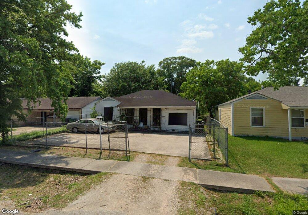 6832 Saint Augustine St, Houston, TX 77021 - photo 1