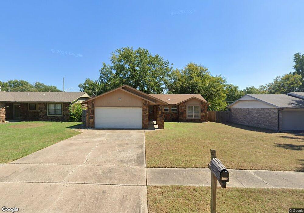 1113 S Fern Ave, Broken Arrow, OK 74012 - photo 1