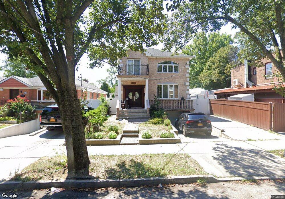 16608 65th Ave, Fresh Meadows, NY 11365 - photo 1