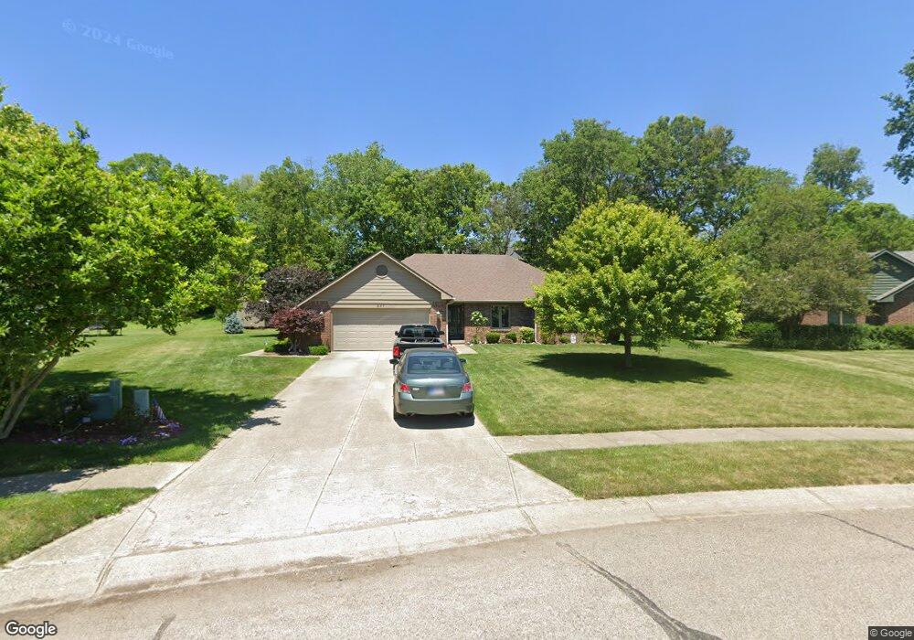 597 Crestpoint Ln, Plainfield, IN 46168 - photo 1