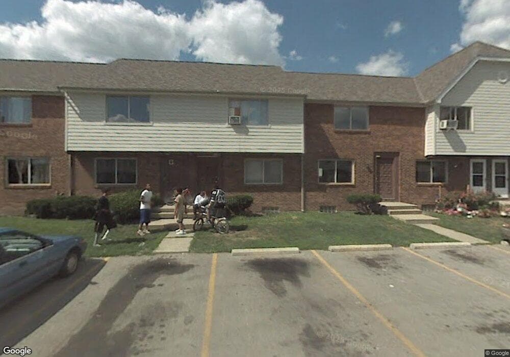 3998 Brookshire Ct unit 3998, Columbus, OH 43227 - photo 1