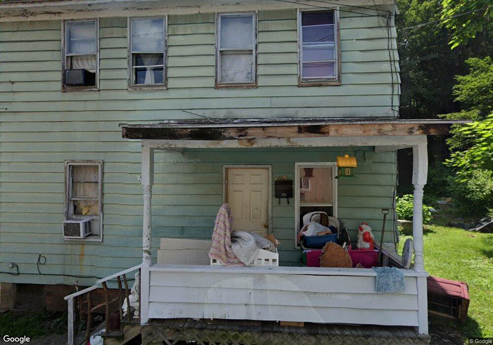 195 Lincoln St, Keyser, WV 26726 - photo 1