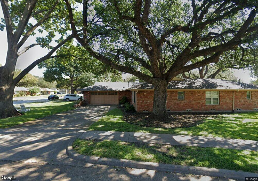 6838 Ravendale Ln, Dallas, TX 75214 - photo 1