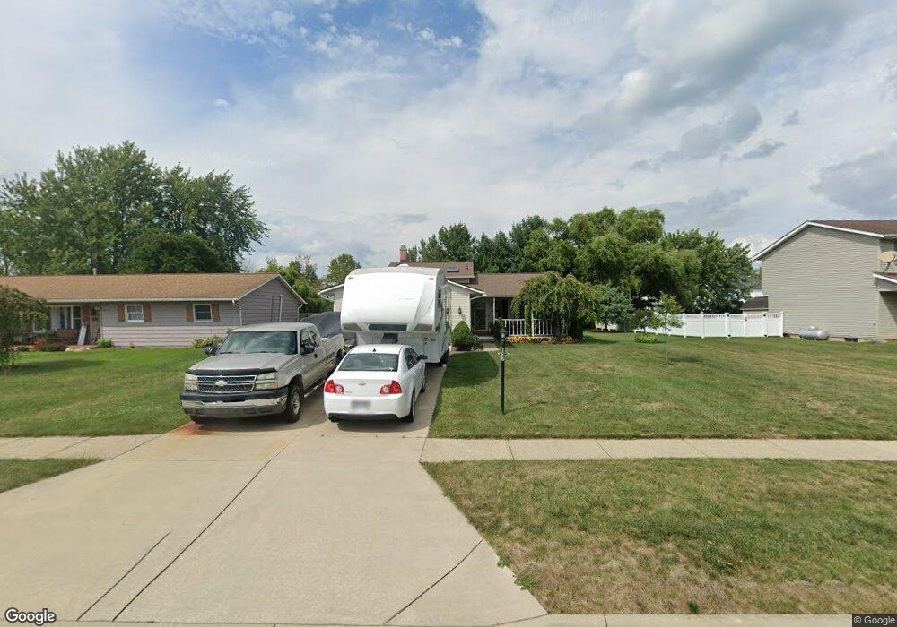 127 Loperwood Ln, Lagrange, OH 44050 - photo 1