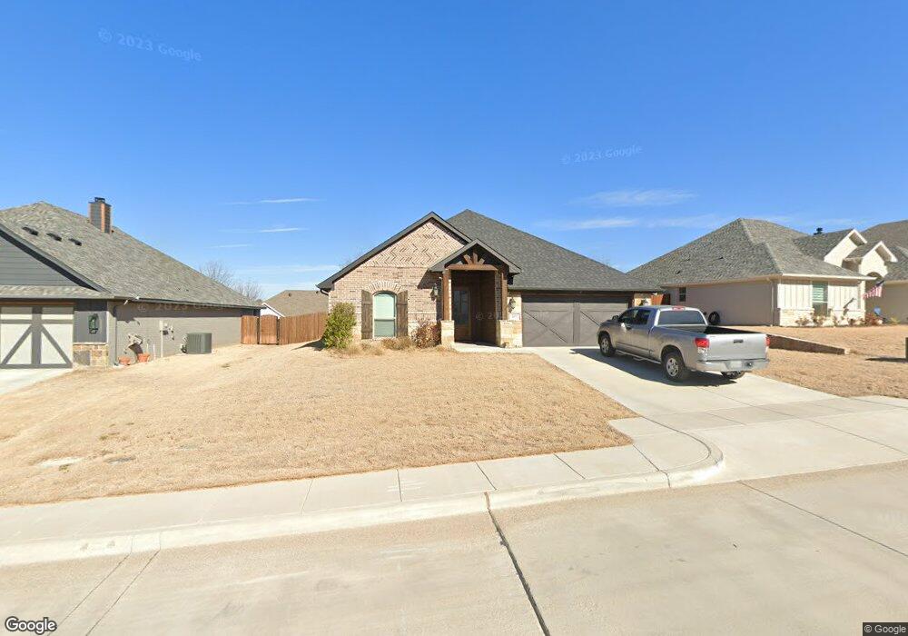 113 Buckeye Dr, Weatherford, TX 76086 - photo 1