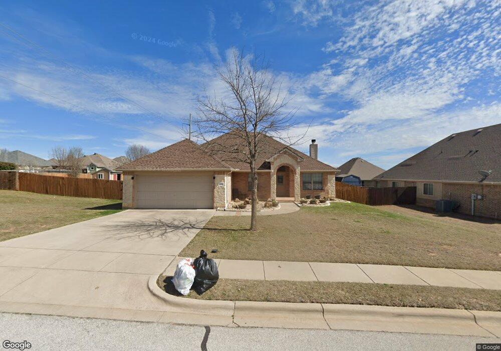 2001 Bay Laurel Dr, Weatherford, TX 76086 - photo 1
