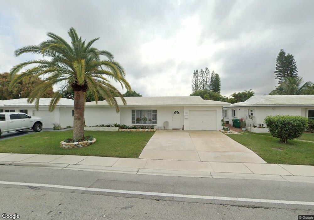 7210 NW 76th St, Tamarac, FL 33321 - photo 1