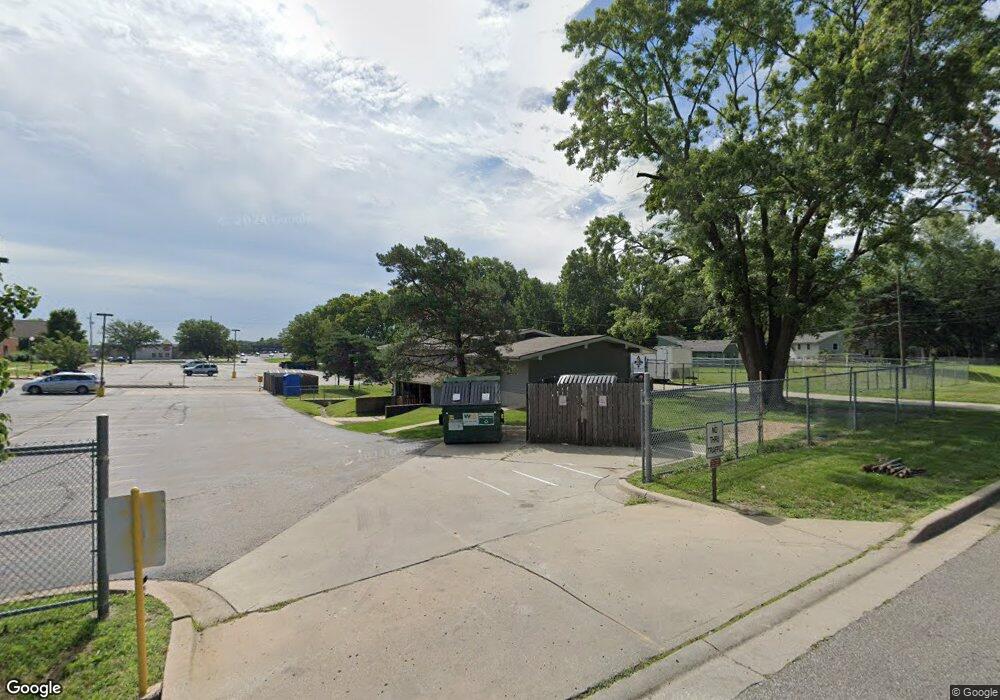 6329 Halsey St, Shawnee, KS 66216 - photo 1