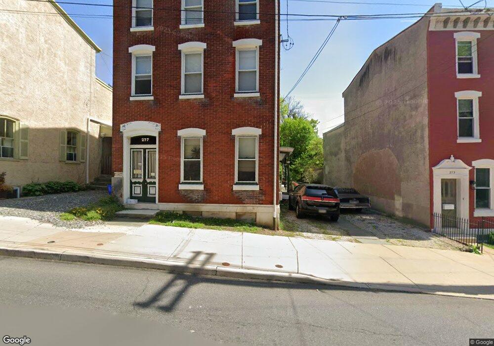277 Green Ln, Philadelphia, PA 19128 - photo 1