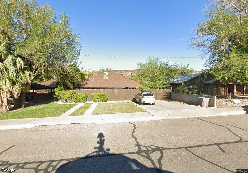 388 S 100 W unit 2, Saint George, UT 84770 - photo 1