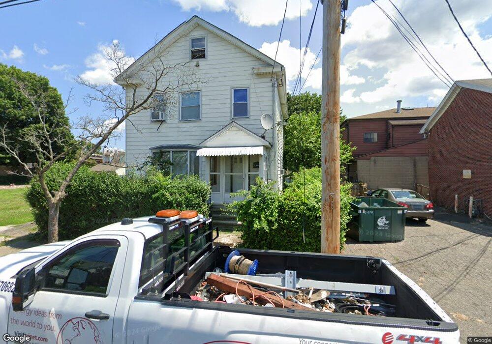 258 Kent Ave, Bridgeport, CT 06610 - photo 1