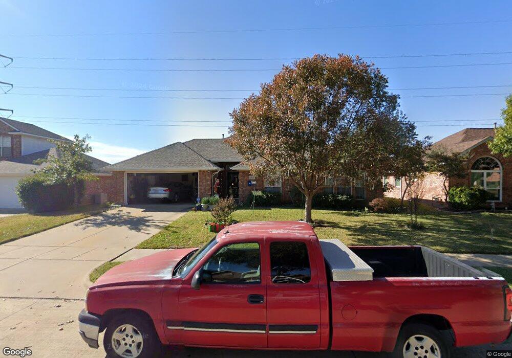 2717 Crystal Glenn Cir, Hurst, TX 76054 - photo 1