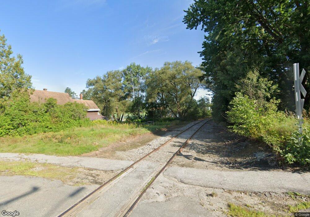 34 High St, Lancaster, NH 03584 - photo 1