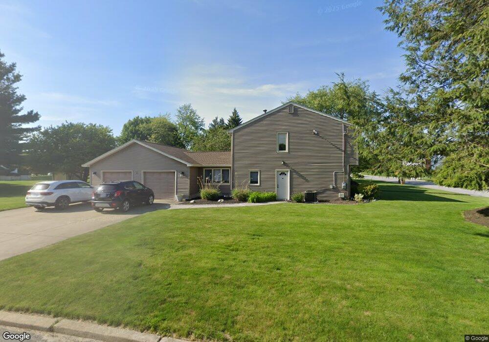 75 Amy Dr, Cranston, RI 02921 - photo 1