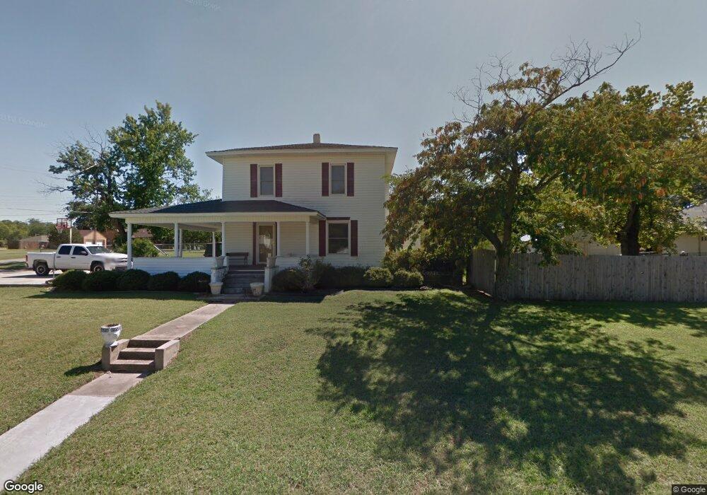 513 E Tahlequah Ave, Sulphur, OK 73086 - photo 1