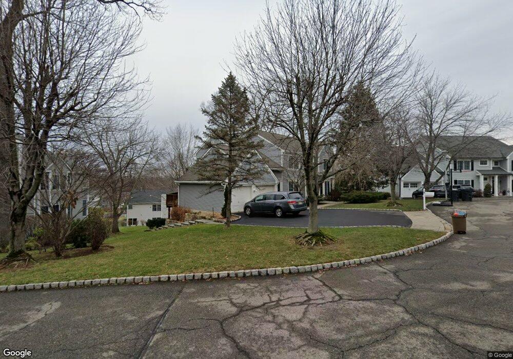 9 Hampshire Rd, Berkeley Heights, NJ 07922 - photo 1