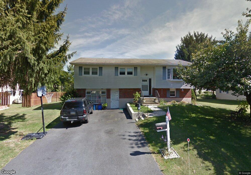 1629 Charles St, Allentown, PA 18104 - photo 1