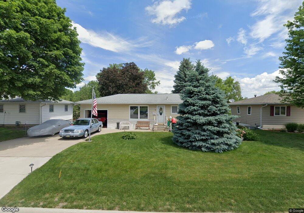 1415 W 6th St, Cedar Falls, IA 50613 - photo 1