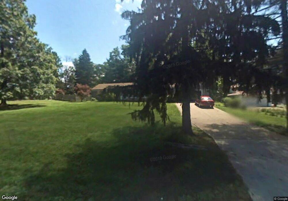 30420 Bridle Path Trail, Wickliffe, OH 44092 - photo 1