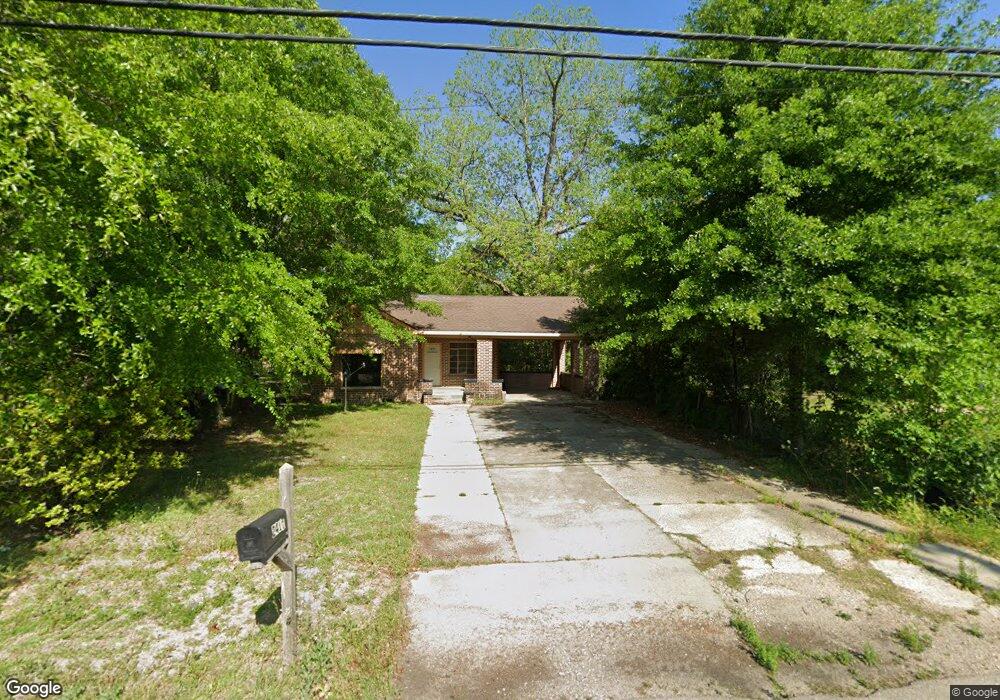 2411 N, Laurel, MS 39440 - photo 1