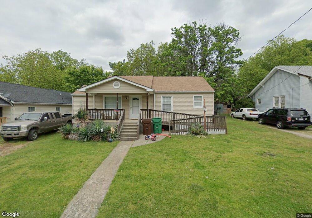 516 Flint Ave, High Point, NC 27260 - photo 1