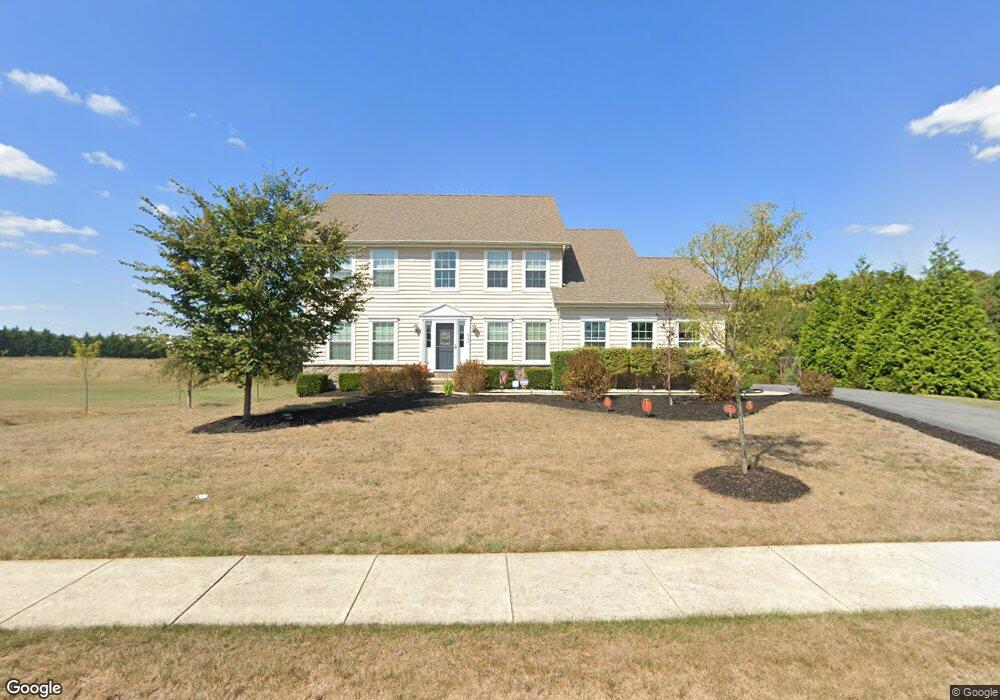 635 Dane Ct, New Castle, DE 19720 - photo 1