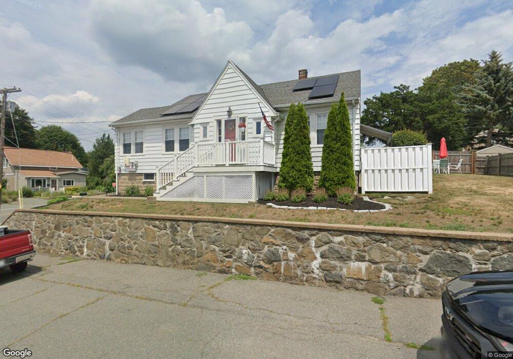 90 Kernwood Ave, Beverly, MA 01915 - photo 1