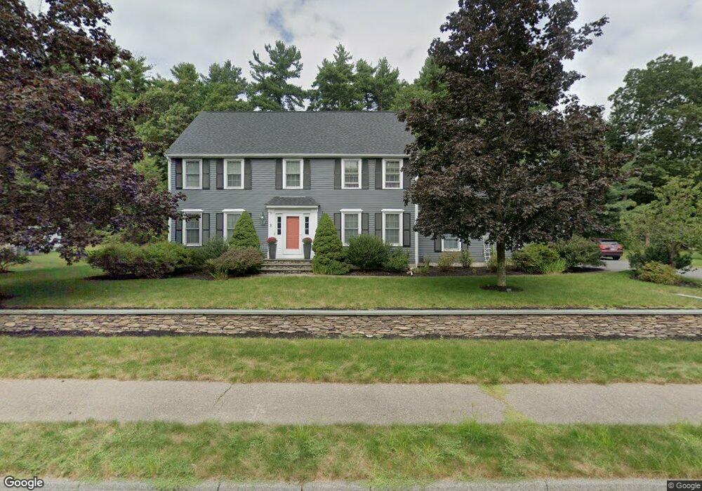 8 Cherokee Ln, Walpole, MA 02081 - photo 1