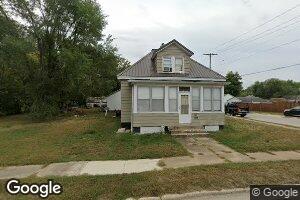 1100 E 8th St, Beardstown, IL 62618