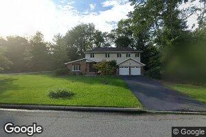 22 Gloria Dr, Allendale, NJ 07401