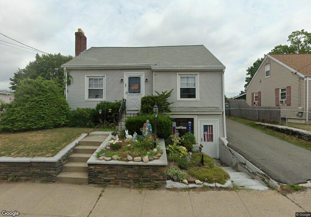 88 Columbus Ave, Pawtucket, RI 02860 - photo 1