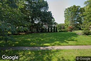3 Hetherington Ct, Cincinnati, OH 45246