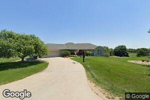 1220 N Countryside Dr, Juniata, NE 68955