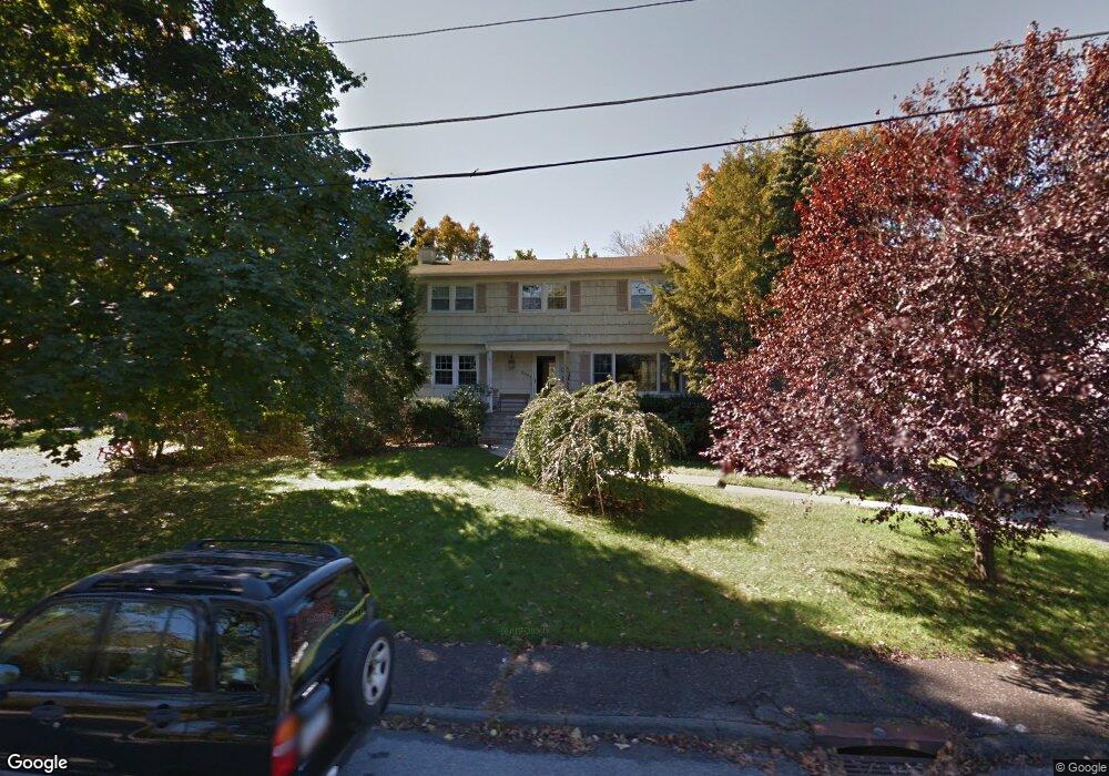 2961 Manor St, Yorktown Heights, NY 10598 - photo 1