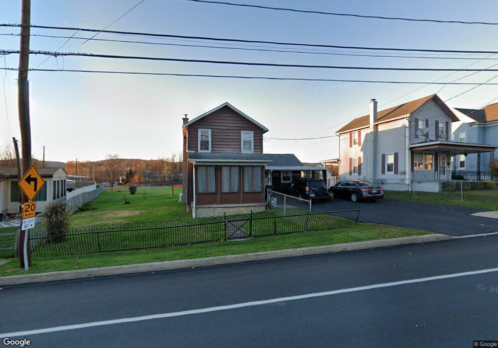 527 S Main St, Pittston, PA 18640 - photo 1