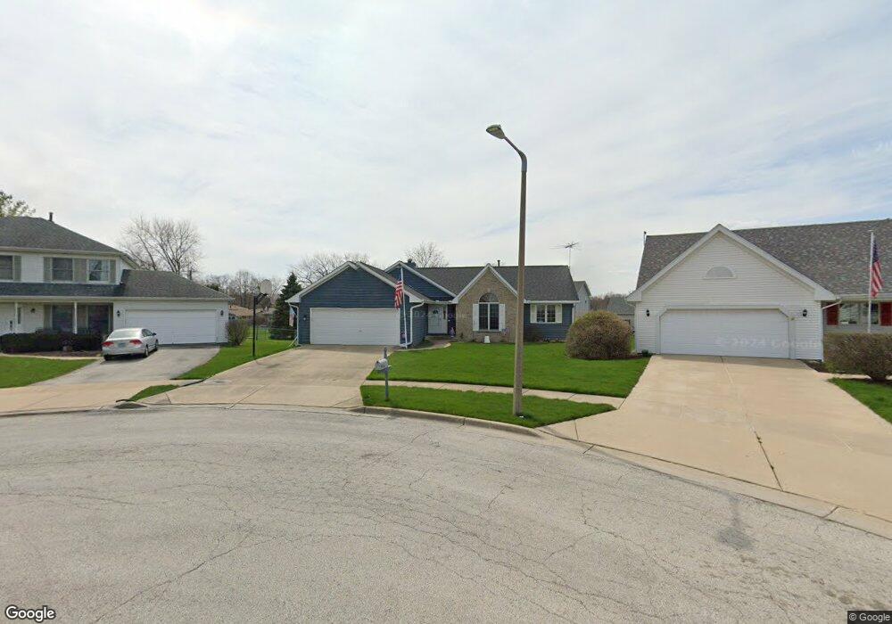 876 Hearthstone Ct, Aurora, IL 60506 - photo 1