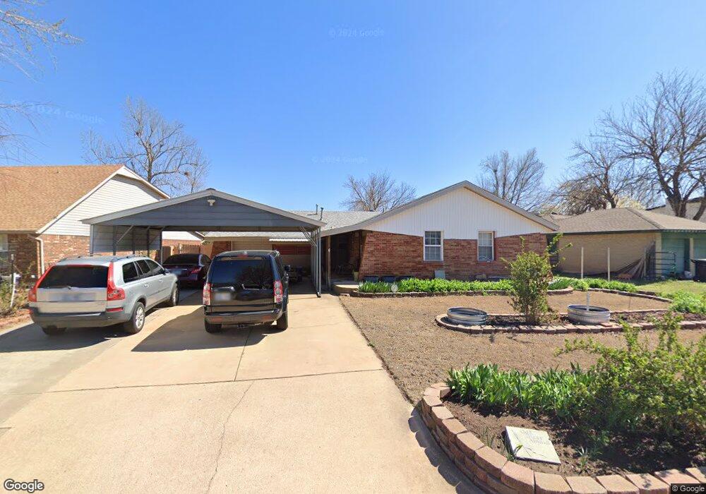 300 S Avery St, Moore, OK 73160 - photo 1