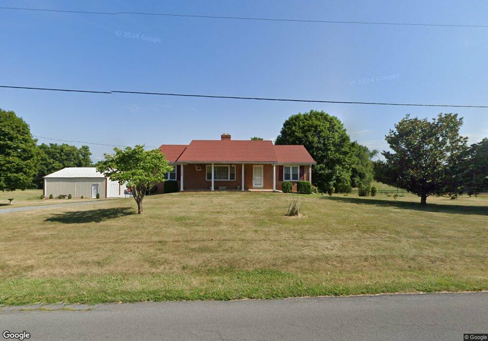 1115 Summit Point Rd, Summit Point, WV 25446 - photo 1