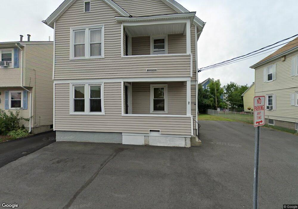 7 Charpentier Ave, Pawtucket, RI 02861 - photo 1