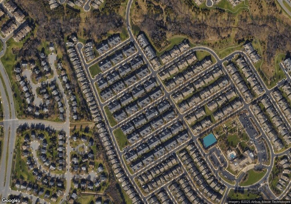 44376 Maltese Falcon Square, Ashburn, VA 20147 - photo 1