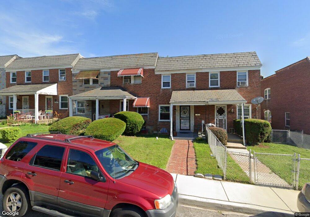 3920 Colborne Rd, Baltimore, MD 21229 - photo 1