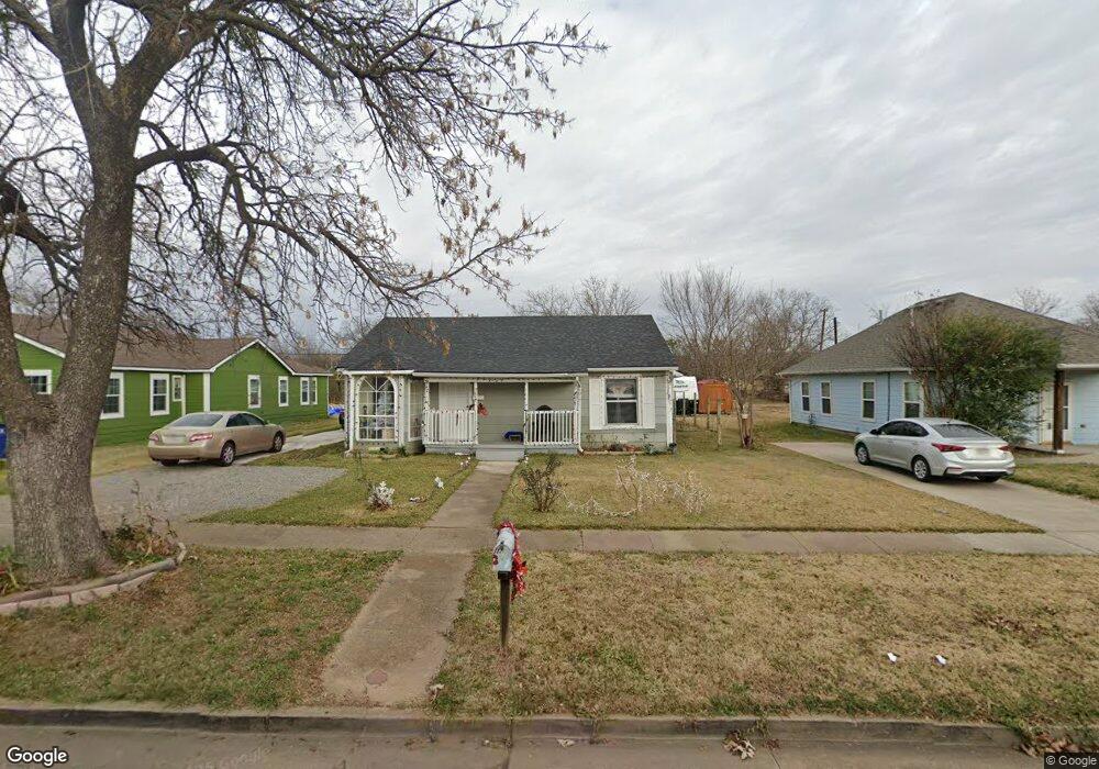 1207 N Ross Ave, Sherman, TX 75090 - photo 1