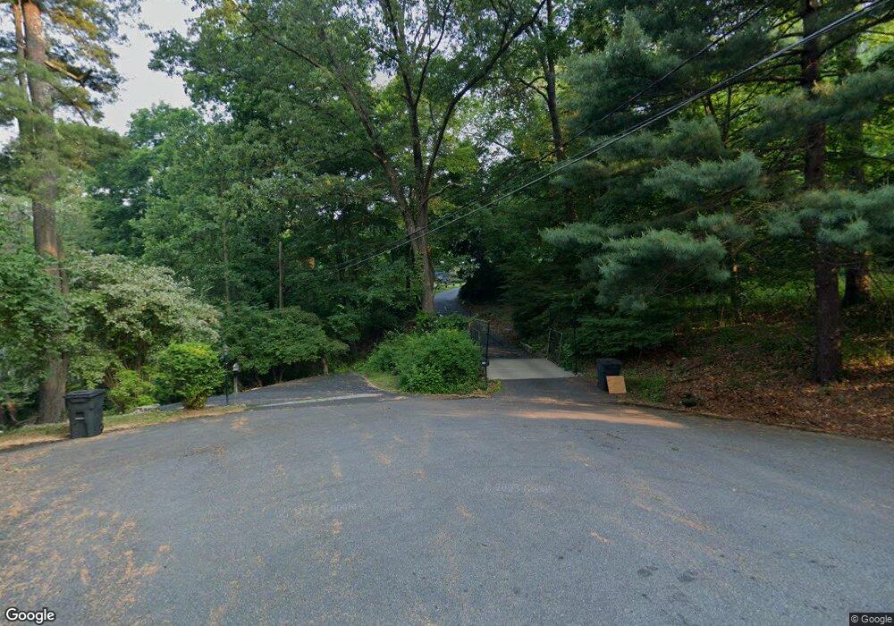 105 Munson Rd, Pleasantville, NY 10570 - photo 1