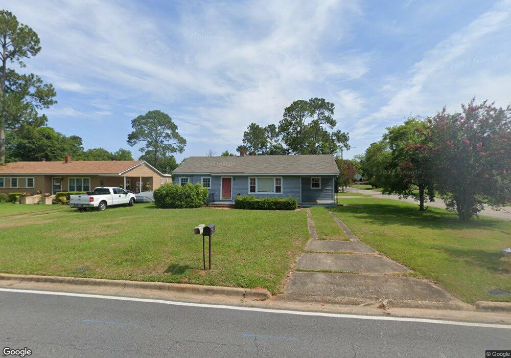 1811 W Whitney Ave, Albany, GA 31707 - photo 1