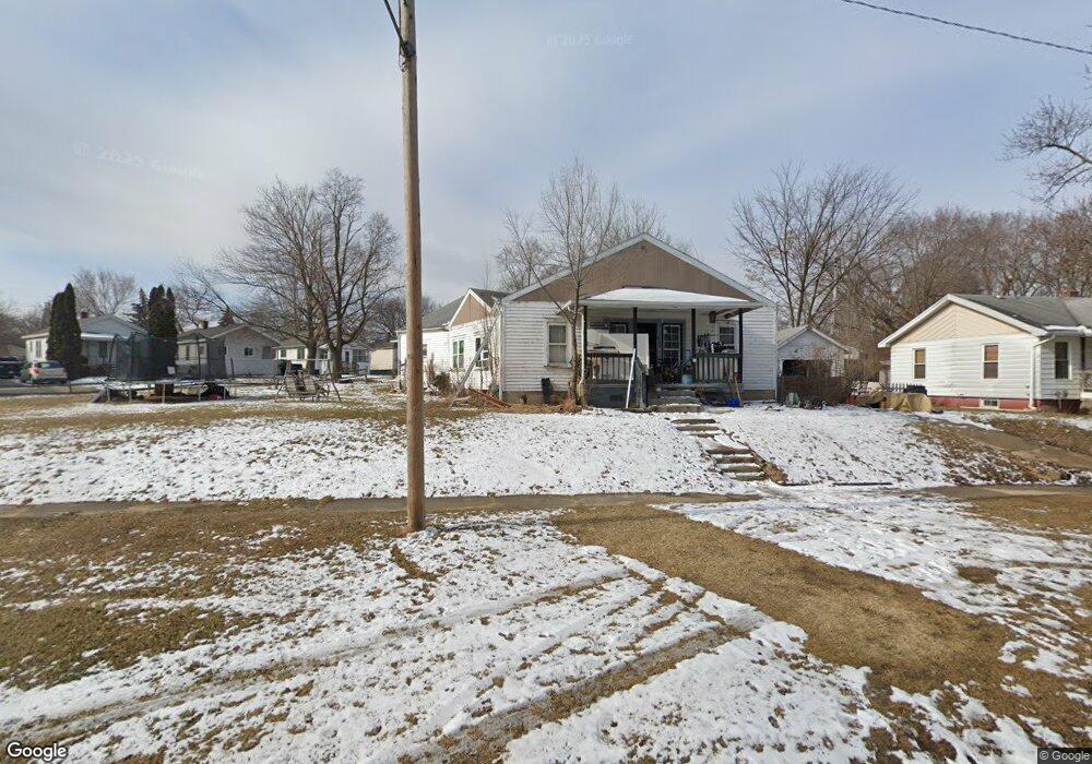 4326 Circle Dr, Flint, MI 48507 - photo 1