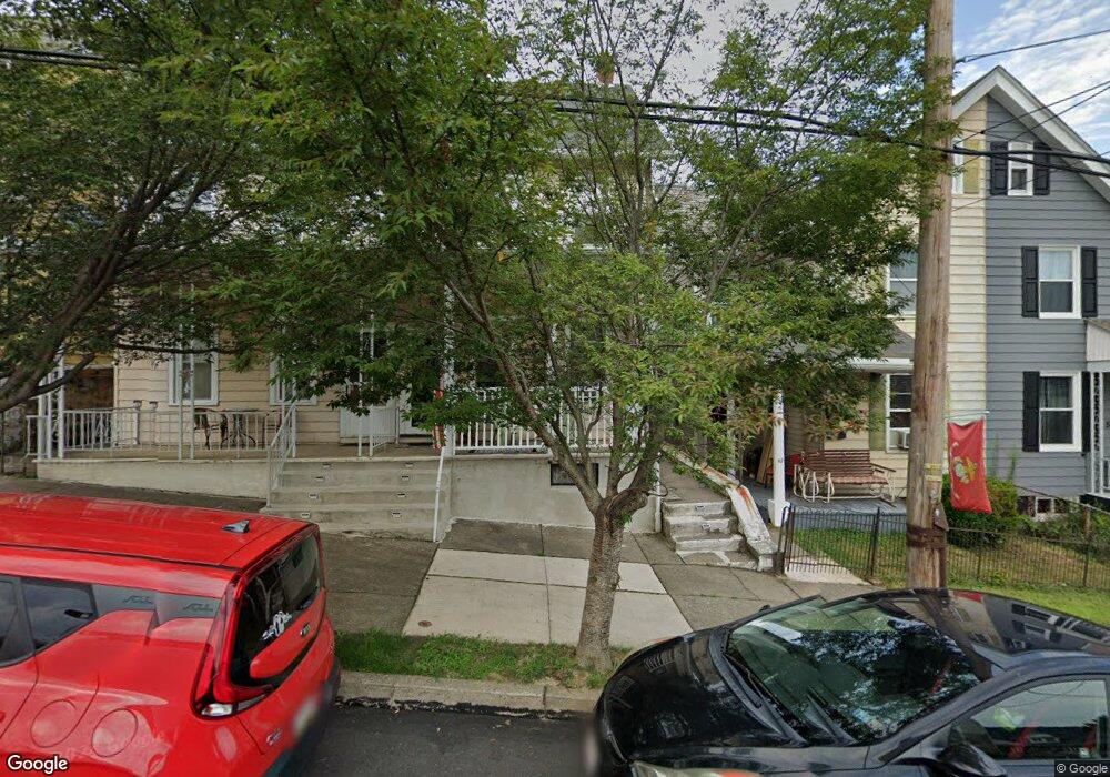 837 N Hoffert St, Fountain Hill, PA 18015 - photo 1