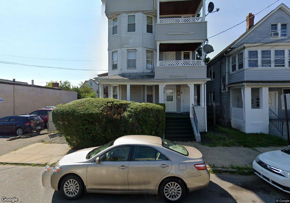 85 Mckinley Ave unit 3, Bridgeport, CT 06606 - photo 1